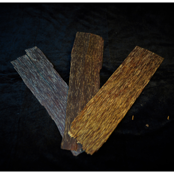 Real Oud Factory Oud Wood Vietname Sharahe Under Water 12g Real Oud Factory Oud Wood Vietname Sharahe Under Water 12g